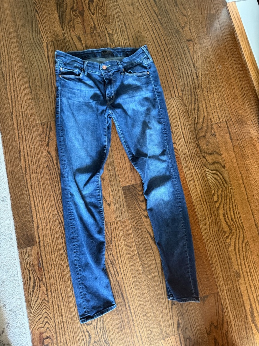 MOTHER Slim Skinny Jeans in Indigo Blue Wash